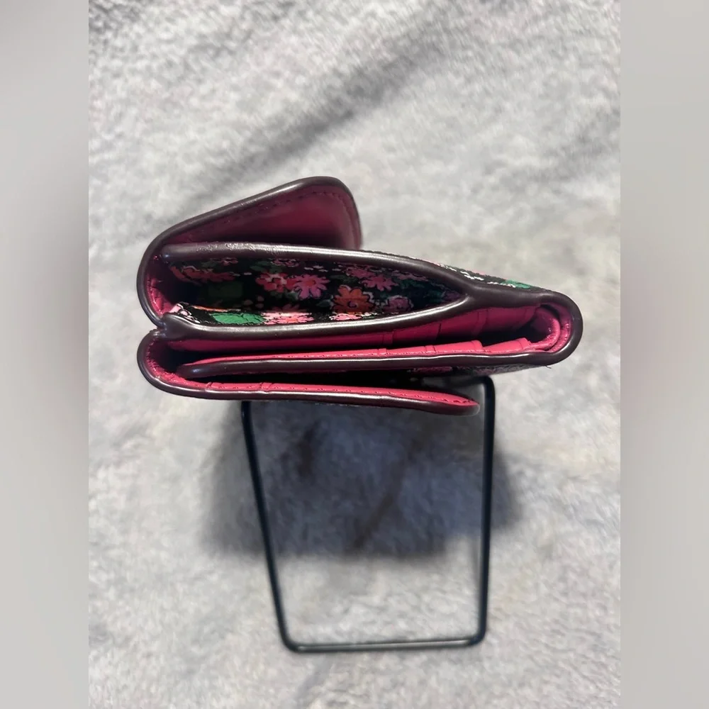 Coach Sierra Posey Cluster Floral Trifold Snap Wallet - Picture 10 of 14